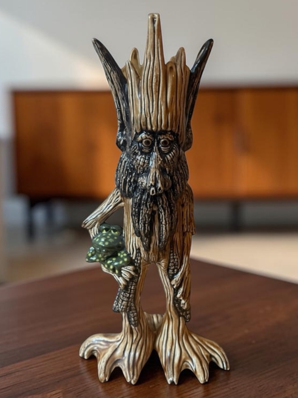 RARE Treeman Planter Ceramic HANDPAINTED Holding Frog Vintage 3612-28
